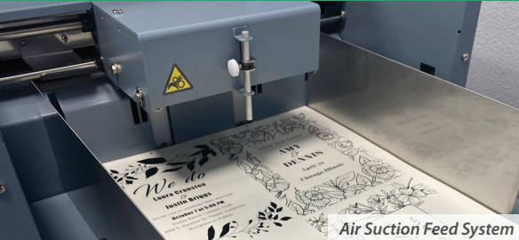 Laminadora, aplicadora de foil DFL-700
